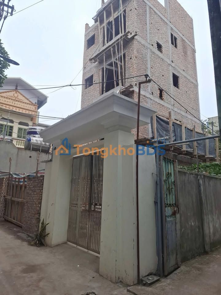 Nhà 60m² ô tô đỗ cổng - Ngõ thông Minh Khai, Bắc Từ Liêm - Giá tốt