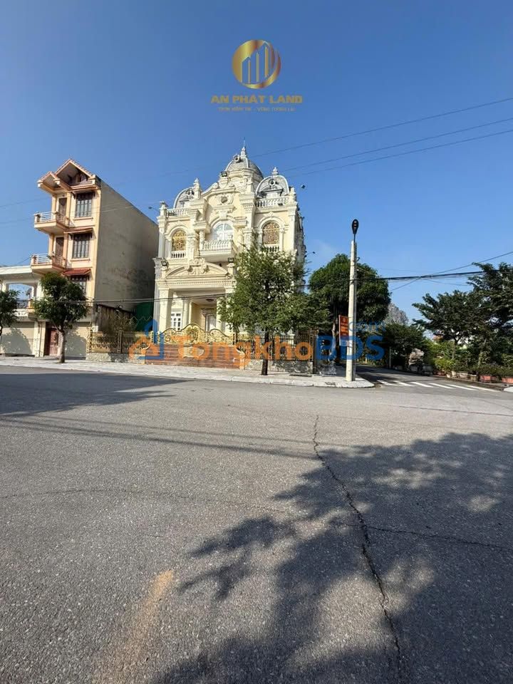 Nhà Mặt Tiền Hoa Lư, Ninh Bình 88m² - Vị Trí Vàng Đầu Ve Kinh Doanh