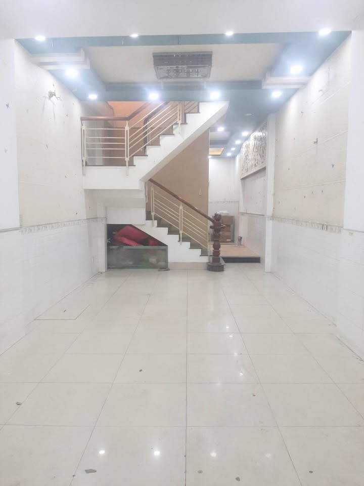 Nhà Mặt Tiền Gò Vấp 72m² - Kinh Doanh/Xây Mới 7.9 Tỷ