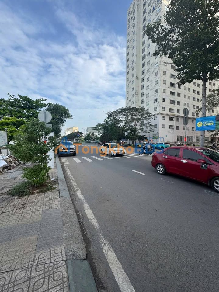 Nhà Mặt Tiền Nguyễn Văn Đậu, Bình Thạnh - 215m² Kinh Doanh Sầm Uất