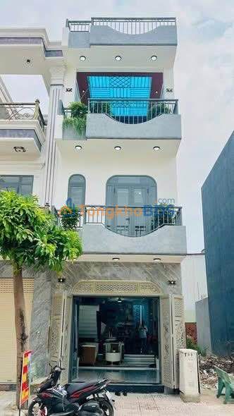 Nhà 1 Trệt 2 Lầu 70m² Sổ Hồng Riêng - Ngã 4 Hội Nghĩa Giá 2.15 Tỷ