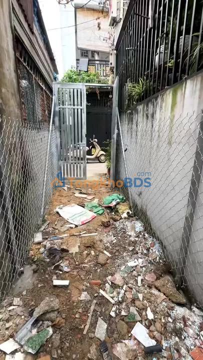 Bán Đất Tặng Nhà Hóc Môn 67m² SHR - Giá 2.85 Tỷ