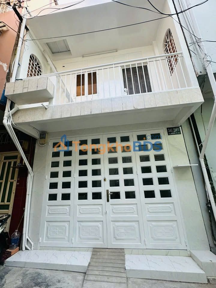 Nhà 1 Trệt 1 Lầu Hẻm Lạc Long Quân Q11, Sổ Hồng, Giá 3.3 Tỷ