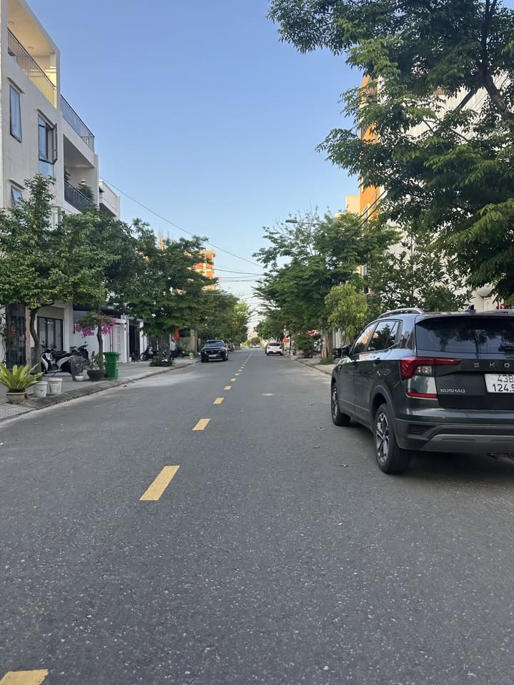 Nhà Mặt Tiền Đường 7m5 Hòa Xuân, Đà Nẵng - 100m² Giá 6 Tỷ