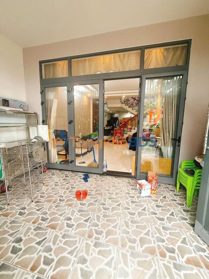 Nhà 2 Tầng Mặt Tiền Phạm Công Trứ, Đà Nẵng - 100m² Giá 5.85 Tỷ