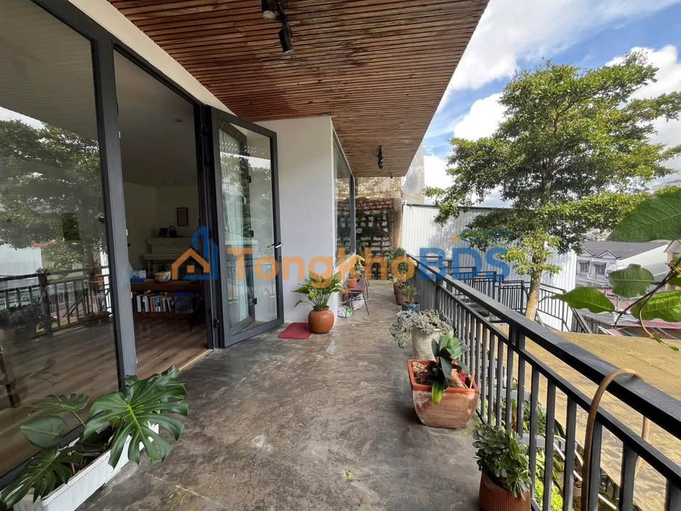 Bán Homestay Đà Lạt 134m² - Góc 2 Mặt Tiền Phường 4, Giá 5 Tỷ
