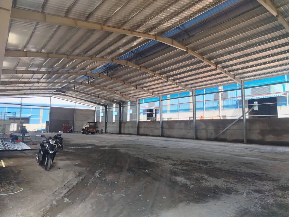 Cho thuê xưởng 3000m² Tân Uyên, Bình Dương - PCCC tự động, 400KVA