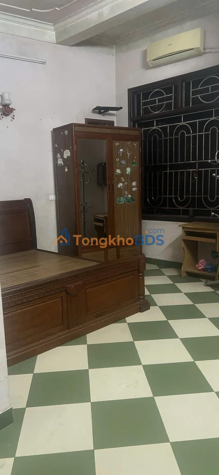 Nhà Nguyên Căn 4 Ngủ Full Đồ, Đường Ô Tô Thị Cầu - Giá 9 Triệu/Tháng