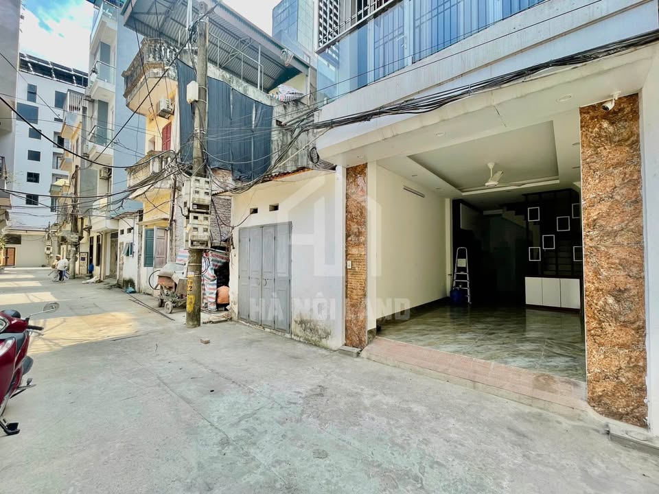 Nhà Phường Minh Khai 32m² - Ngõ Ô Tô Thông, Full Nội Thất - 9 Tỷ