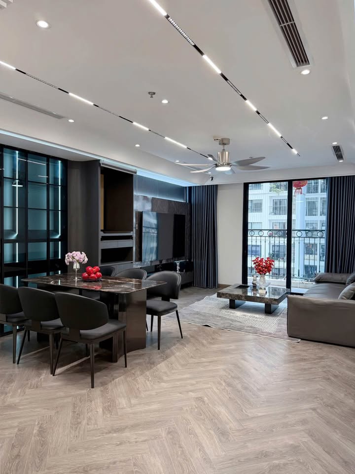 Chung cư Ngoại Giao Đoàn 94.7m² - Góc 2PN, Sổ hồng sẵn, Tặng full nội thất