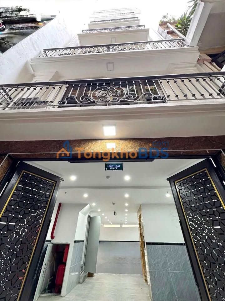 Nhà Mặt Tiền Nguyễn Văn Huyên, Cầu Giấy 61m² - Kinh Doanh Đỉnh Cao, Dòng Tiền 100 Triệu/Tháng