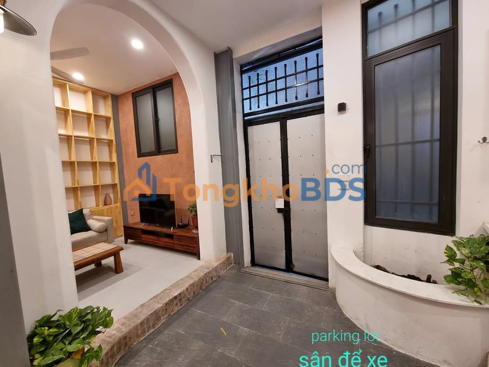Nhà Góc 44m² View Công Viên Thủ Lệ, Ba Đình - 13 Tỷ