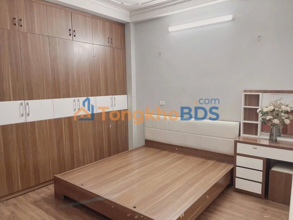 Cho thuê căn hộ 25m² Hoàng Ngân, Đống Đa - Sẵn Sàng Ở Ngay!