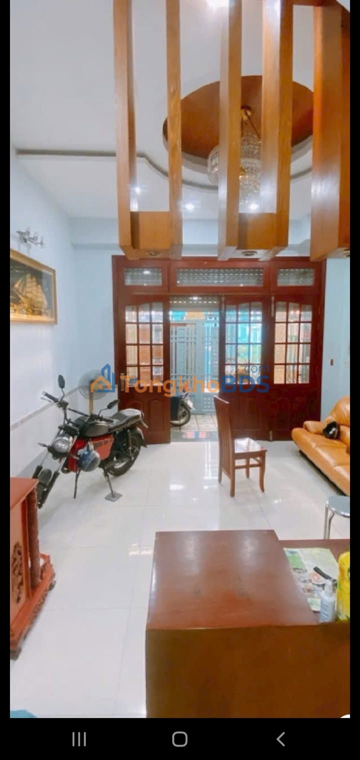 Nhà 4 Tầng Hẻm Xe Hơi Âu Dương Lân Q8 - 70m² - 8.7 Tỷ - Sổ Hồng Sẵn Sàng