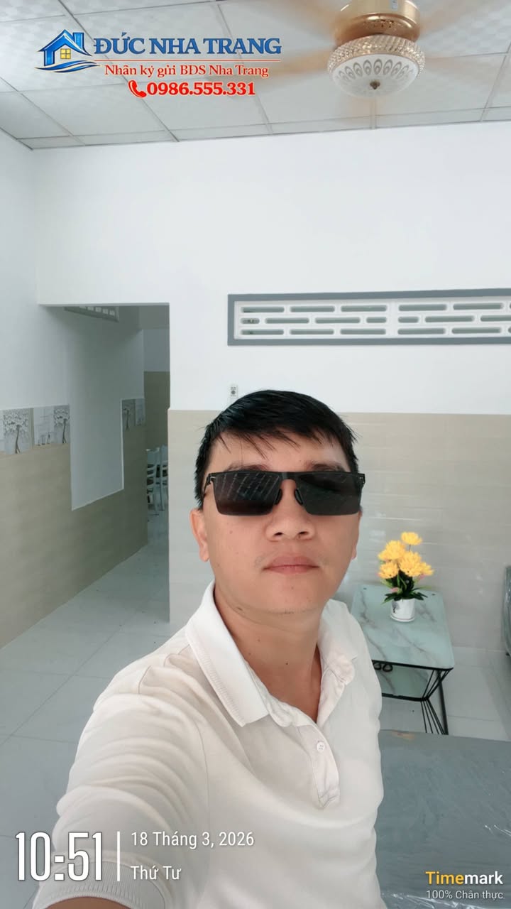 Nhà 2 Tầng 133m² Phường Vĩnh Hòa, Nha Trang - Hơn 4 Tỷ, 4PN, 5 Phút Ra Biển