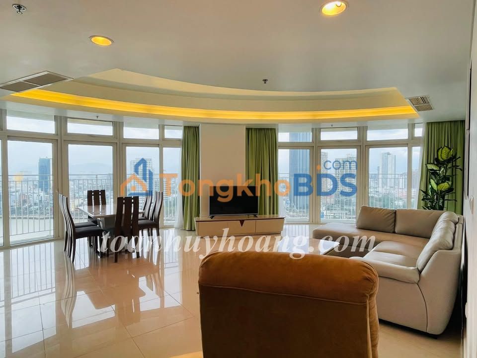 Cho thuê căn hộ Azura Đà Nẵng 188m² - View Sông Hàn sang trọng