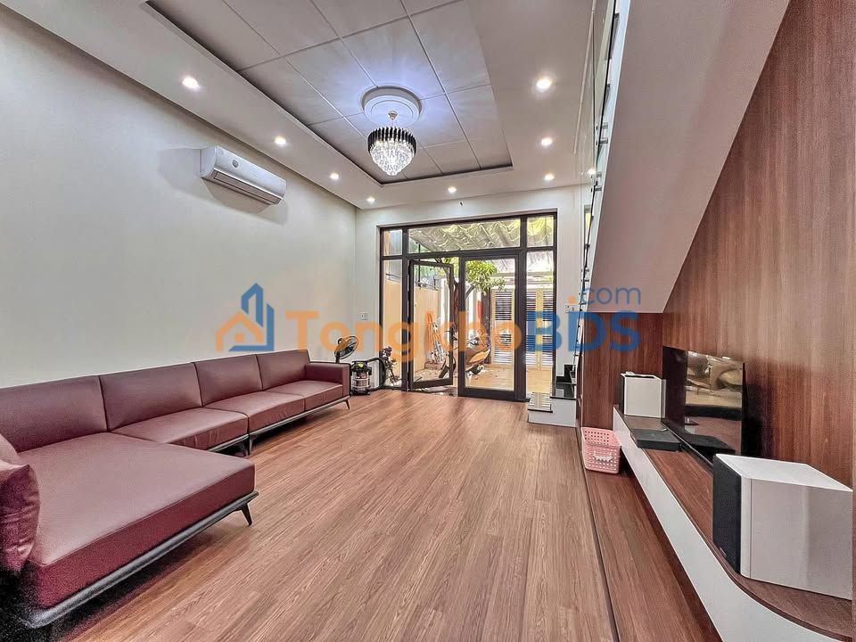 Nhà Mặt Tiền Phần Lăng 12, Đà Nẵng - 85m², 4PN, Sẵn Sàng Ở Ngay