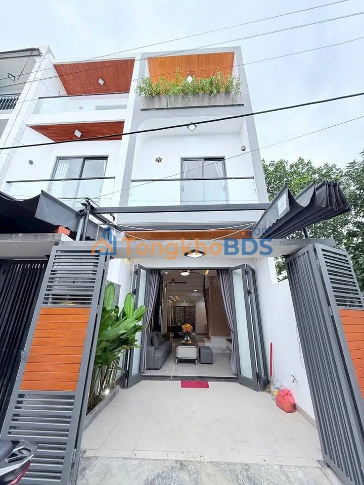 Nhà 3 Tầng Kiệt Tô Hiệu, Đà Nẵng - 68m², Full Nội Thất, Ô Tô Vào Tận Nơi