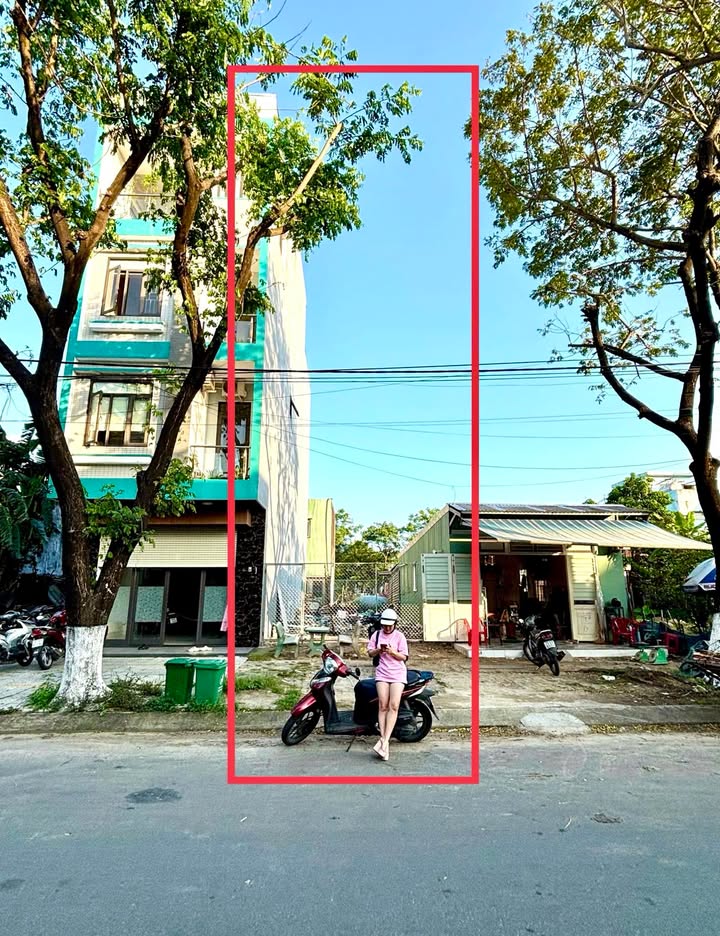 Nhà Mặt Tiền Dương Văn Nga, Sơn Trà - 100m² Kinh Doanh Đắc Lộc