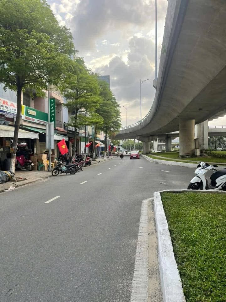 Nhà Mặt Tiền Điện Biên Phủ, Đà Nẵng - 100m², Kinh Doanh/Cho Thuê - 8.5 Tỷ