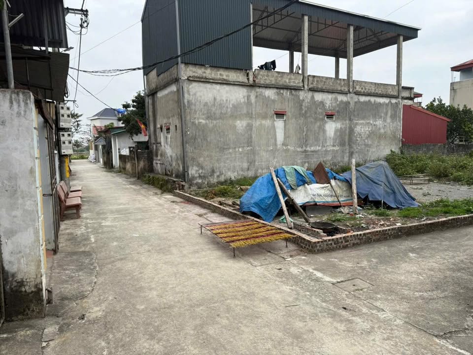 Đất Nền Lô Góc 100m² Ứng Hòa, Hà Nội - Giá 2-3 Tỷ, Ô Tô Vào Tận Nơi