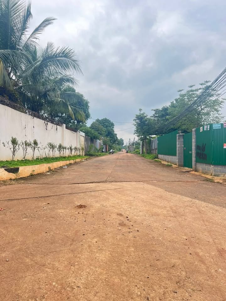 Đất Vàng Hẻm 327 Ymoan, Buôn Ma Thuột - 147m², Ngang 6m, 2 Mặt Tiền Hẻm