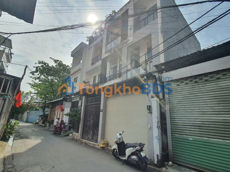 Nhà 3 Tầng 7PN Đường 43 Thủ Đức - Chính Chủ 7.89 Tỷ, Ô Tô Vào Nhà