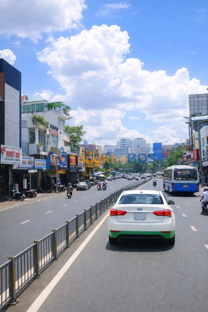 Nhà Mặt Tiền Lý Thái Tổ Q3 - 78m², Kinh Doanh Sầm Uất, 11 Tỷ