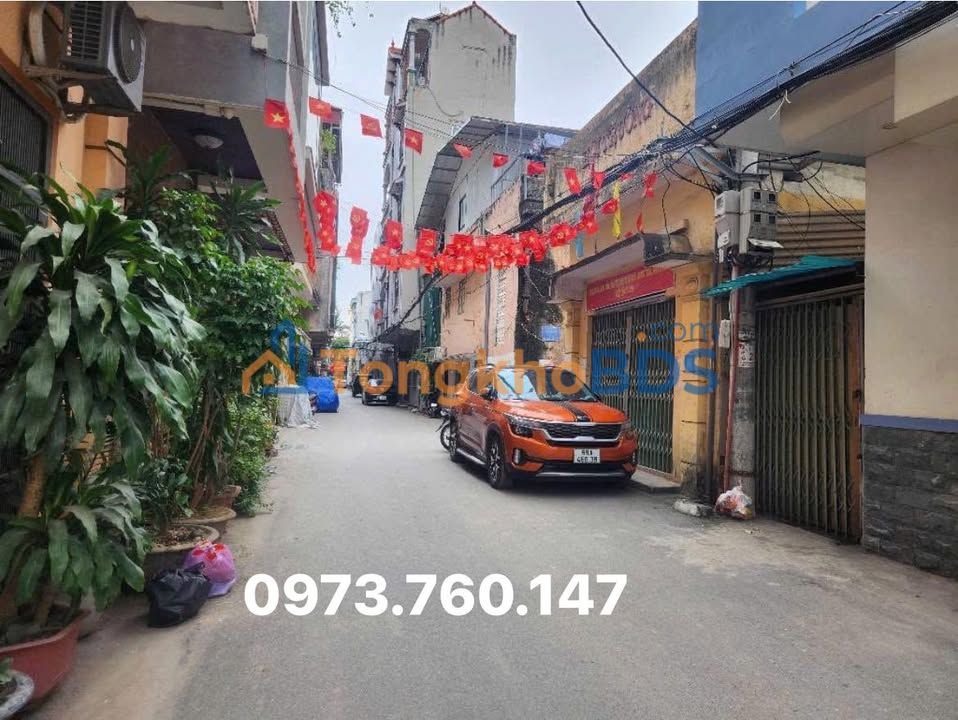 Bán Đất Tặng Nhà 47m² Phân Lô HV Chính Trị, Ngõ Ô Tô - 11 Tỷ