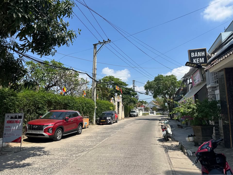 Nhà Mặt Tiền Cầu Bè Nha Trang 79.7m² - Kinh Doanh Sầm Uất, Giá 6.25 Tỷ