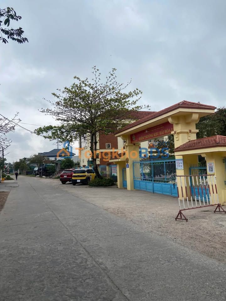 Đất nền 200m² Hải Hoà, Móng Cái - Sổ đỏ sẵn sàng, khu dân cư đông đúc