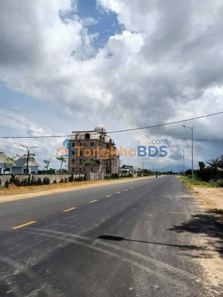 Đất Vàng Bình Thuận 1225m² Mặt Tiền Đường 719 - Giá Đầu Tư 63 Tỷ