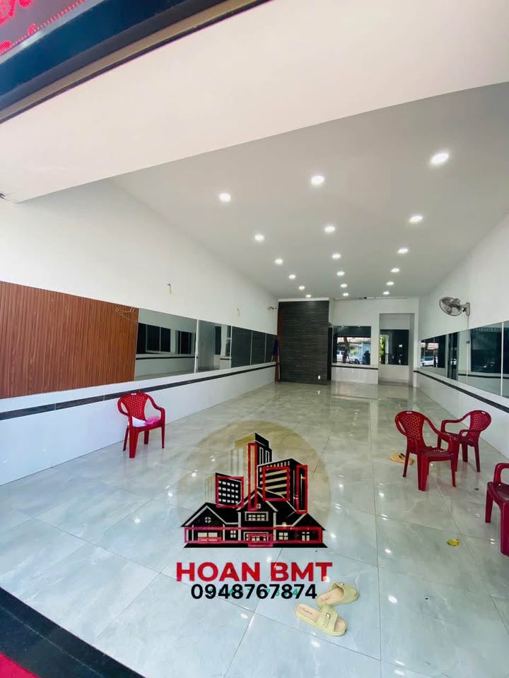 Nhà Nguyên Căn Mặt Tiền Kinh Doanh Quang Trung, Buôn Hồ - 300m² Giá 19 Triệu