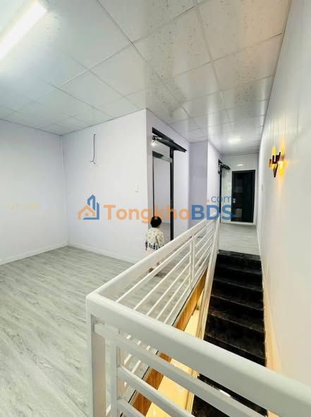 Nhà 75m² Ngô Thì Sỹ, Đà Lạt - 1.85 Tỷ, View Đẹp, Sân Đậu Xe Hơi