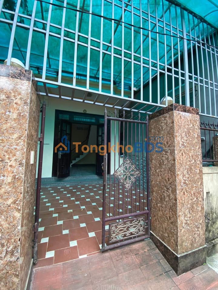 Nhà 2 Tầng Đường Phan Văn Trị, Huế - Giá 3 Triệu/Tháng