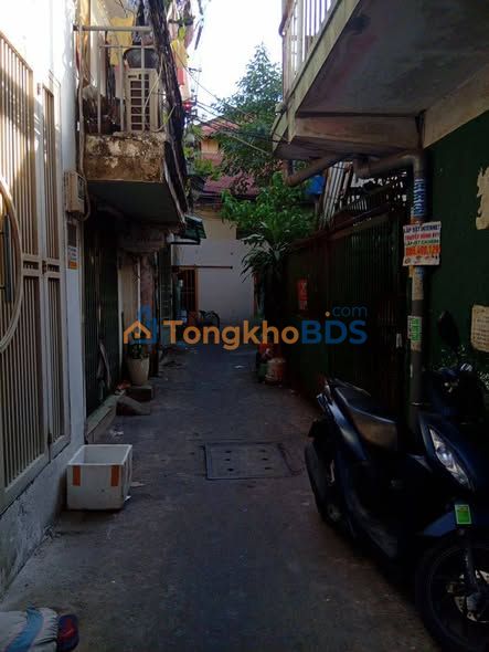 Nhà 2 tầng Quận 7 37m² 3,7 tỷ - Sẵn sàng ở ngay