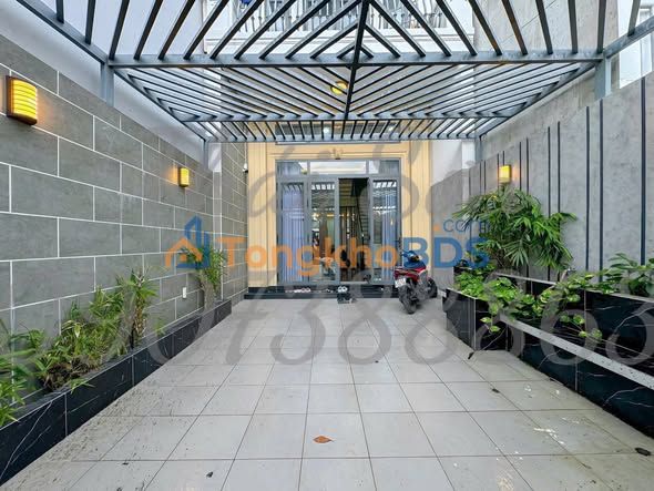 Nhà mặt tiền Huỳnh Tấn Phát 118m² 8.29 tỷ - Ô tô vào nhà