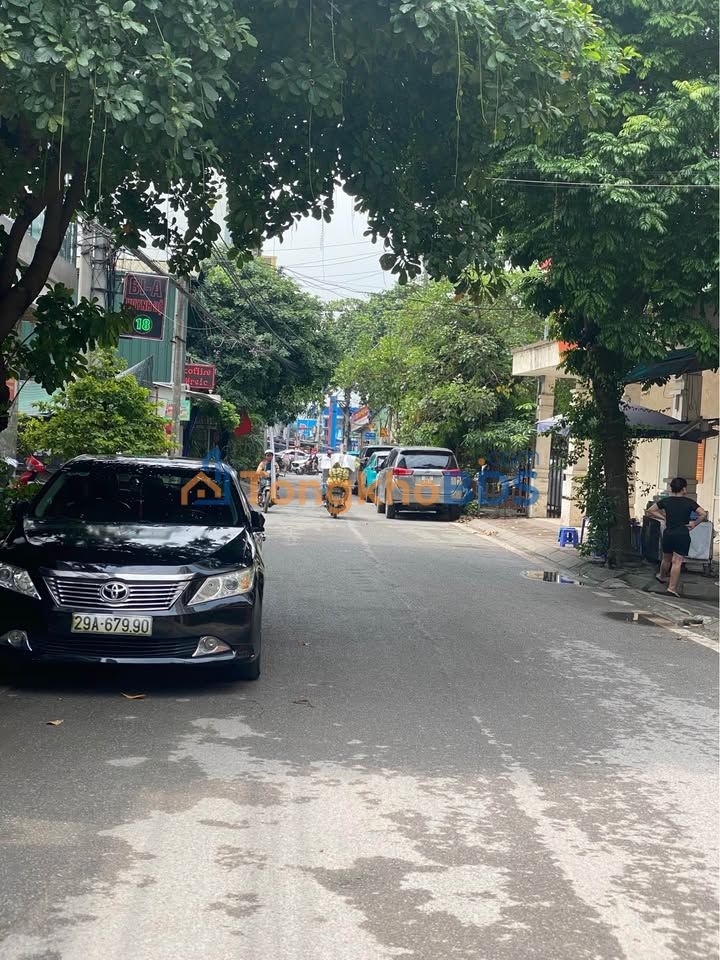 Nhà phố Bạch Đằng, Tây Hồ 33m² 5 tầng - Full nội thất, ô tô gần