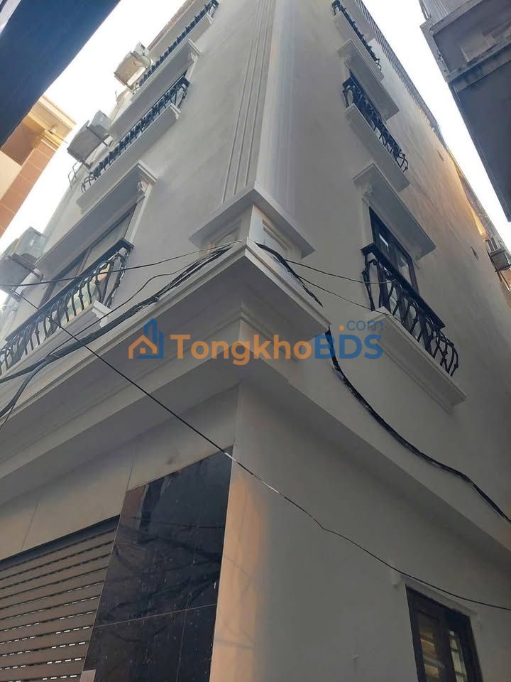 Nhà Trần Cung Cầu Giấy - 33m² x 5 Tầng, Lô Góc 2 Thoáng, Full Nội Thất