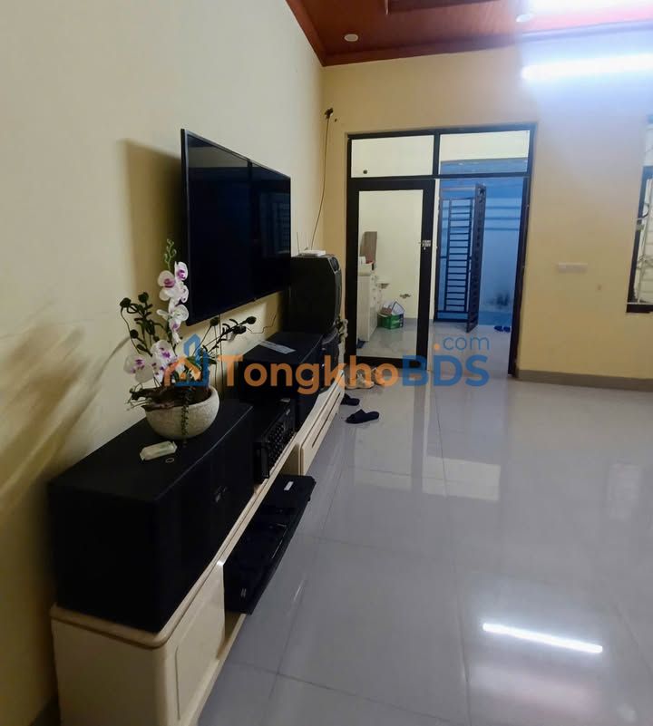 Nhà C4 82m² Ninh Nhất, Ninh Bình - Gần Đại Học Hoa Lư, Giá Hợp Lý
