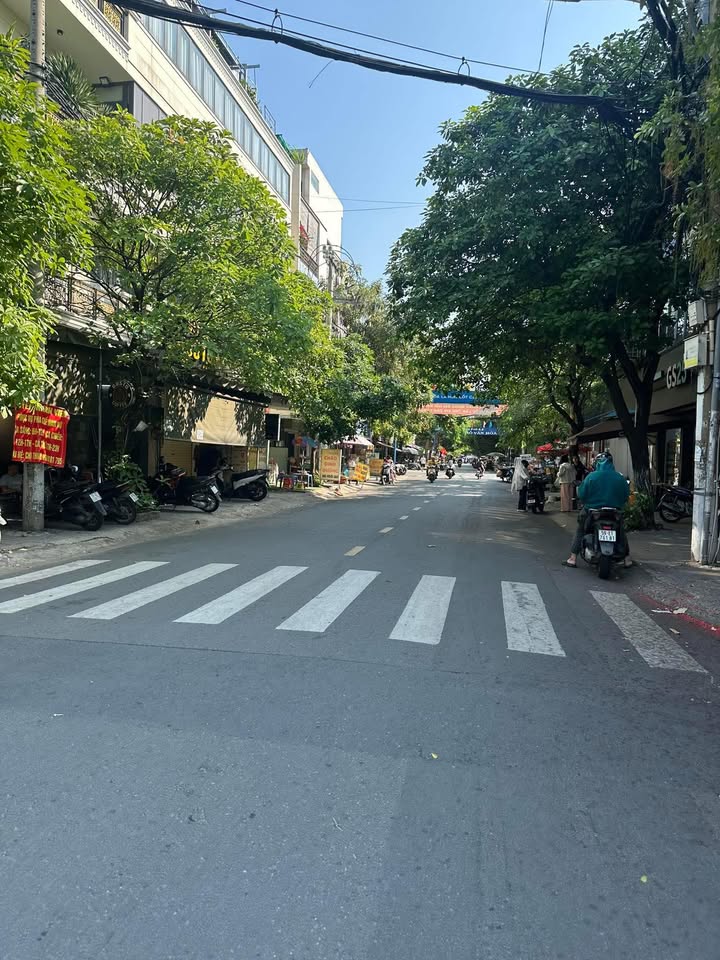 Nhà 1 Tầng Mặt Tiền Tây Thạnh, Tân Phú - 381.5m² - Sổ Hồng Riêng