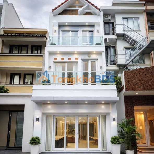 Nhà Mặt Phố Nguyễn Sơn Hà, Hà Đông - 100m², 5 Tầng - Kinh Doanh Đỉnh Cao