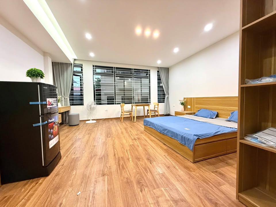 Cho thuê Căn hộ Studio Võng Thị, Tây Hồ - 30m² - Sẵn Sàng Ở Ngay