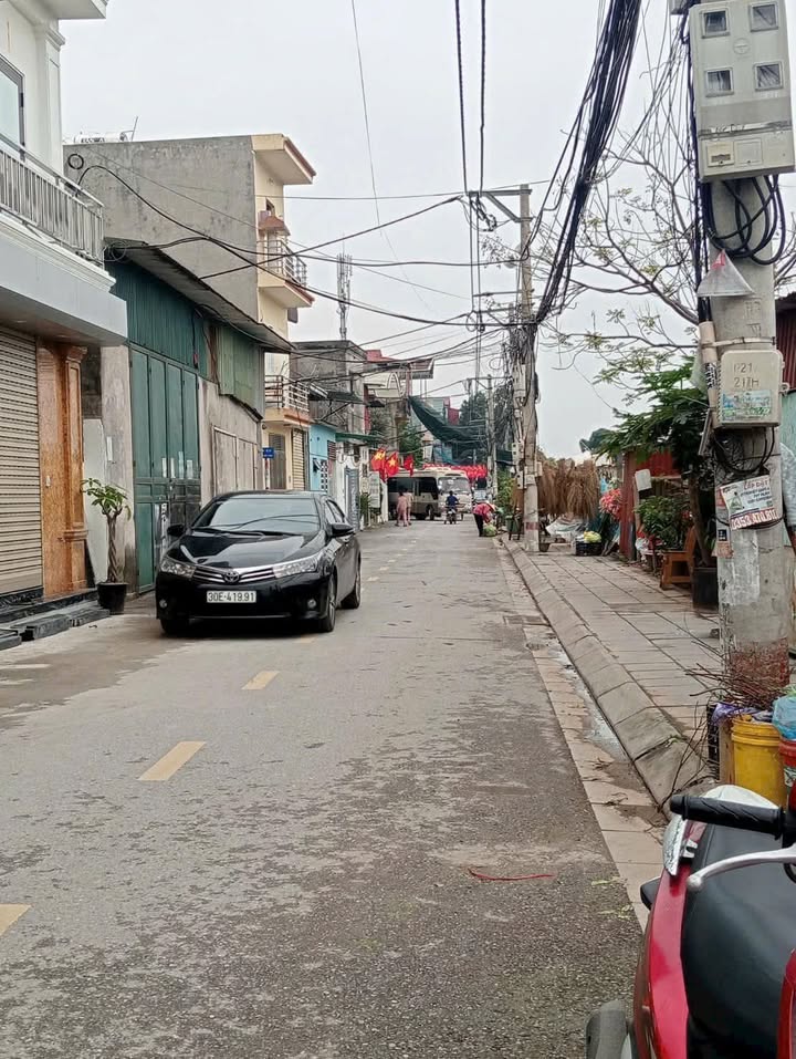 Nhà Lĩnh Nam 50m² - Ngõ Ô Tô 45 Chỗ, Sẵn Sàng Về Ở