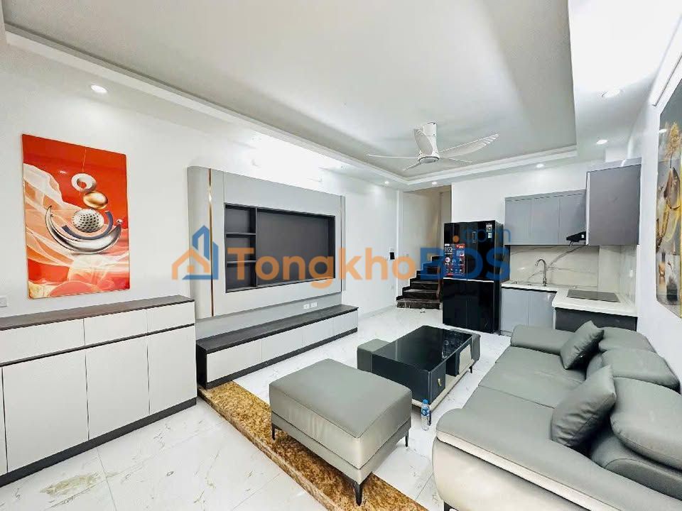 Nhà 36m² Trần Hữu Tước, Đống Đa - 5 Tầng Kinh Doanh Tốt, Sổ Đỏ