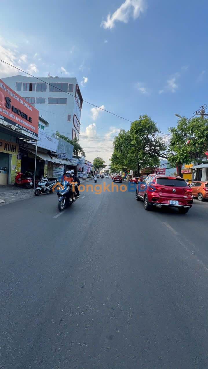 Bán Nhà Hàng Sân Vườn Karaoke Y Wang, Phú Yên - 1927m² Kinh Doanh Lời Ngay!