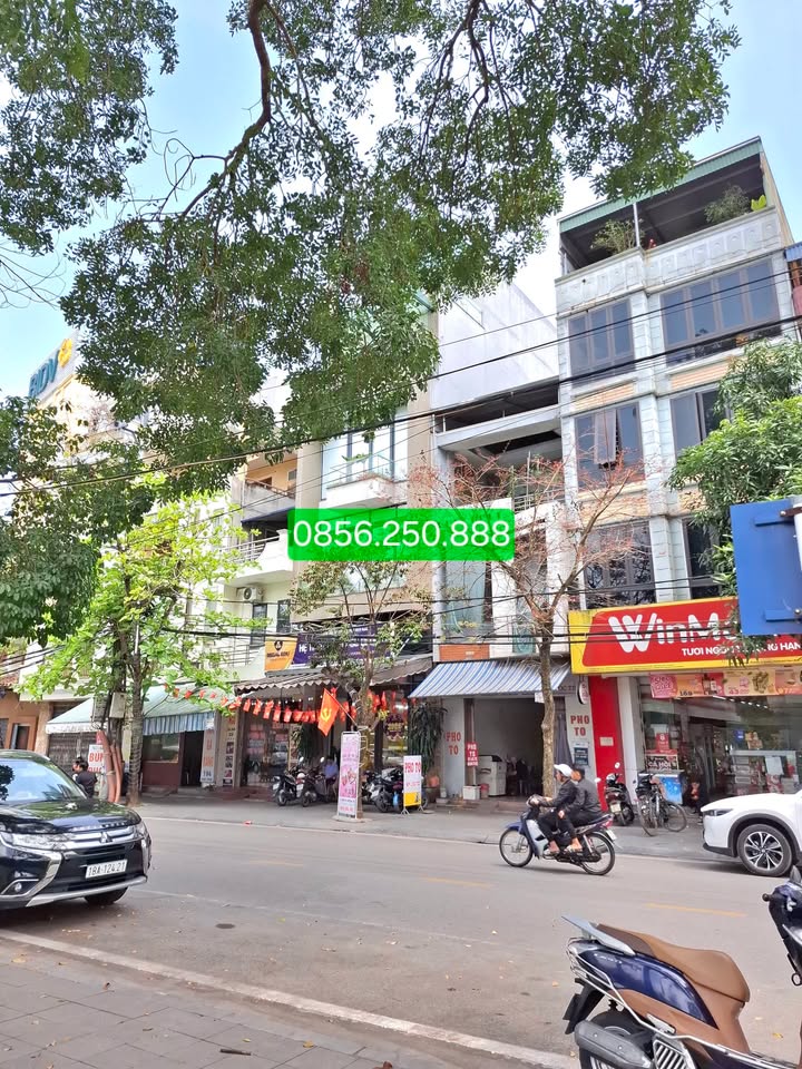 Nhà Phố Kinh Doanh Mặt Tiền Hùng Vương, Nam Định - 78m², 17 Tỷ