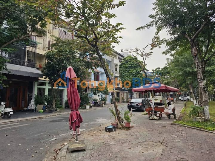 Nhà 4 Tầng Trung Tâm TP. Bắc Ninh - View Vườn Hoa 82.5m² - 13 Tỷ