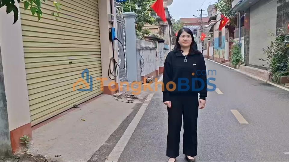 Nhà riêng Đức Thượng Hoài Đức 93m² 6.2 tỷ - Ô tô vào tận nhà