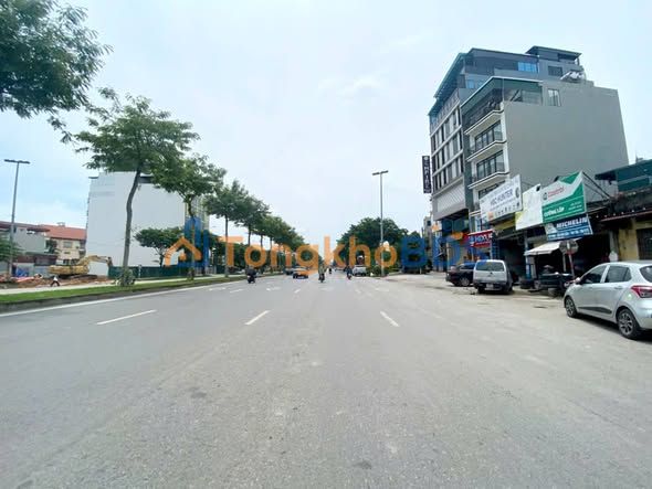 Nhà 5 tầng Xuân Phương 38m² 7 tỷ - Sẵn sàng ở ngay
